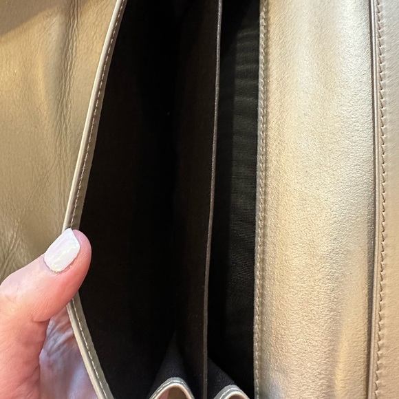 Gucci Imprim Silver Wallet with box Authentic - Picture 9 of 11